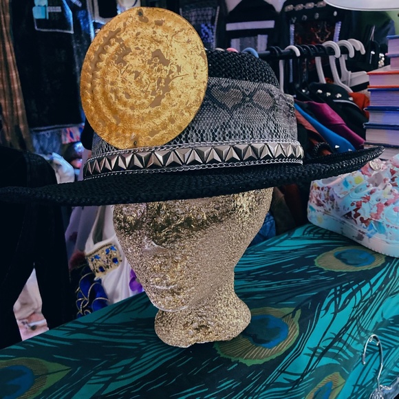 Blood Moon & Snakes Fedora Hat main image 5